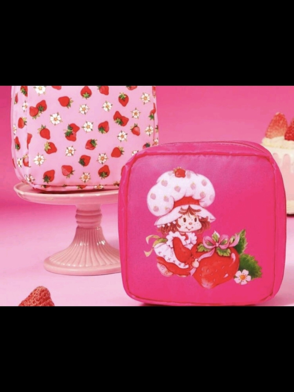 PINK STRBRY ONLY Strawberry Shortcake Square Pouch Personal Bag Makeup Bag